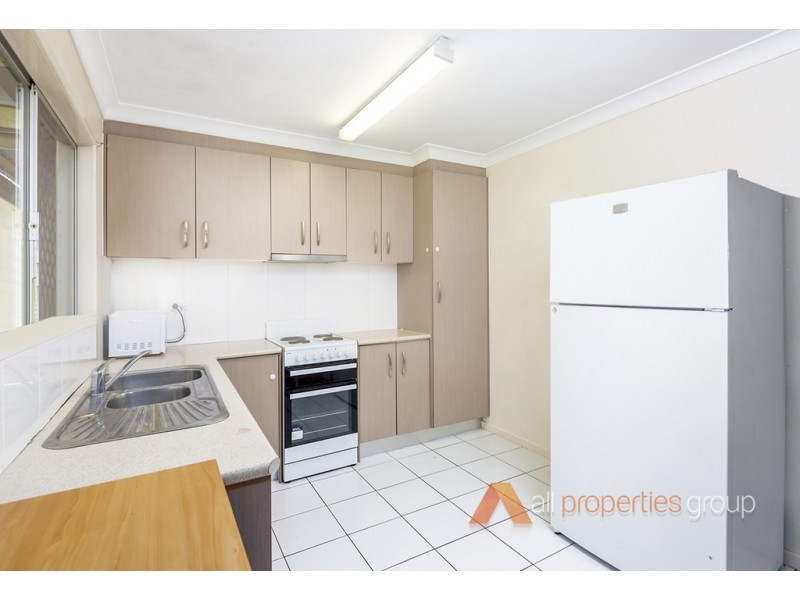 30 Alice Street, Kingston QLD 4114