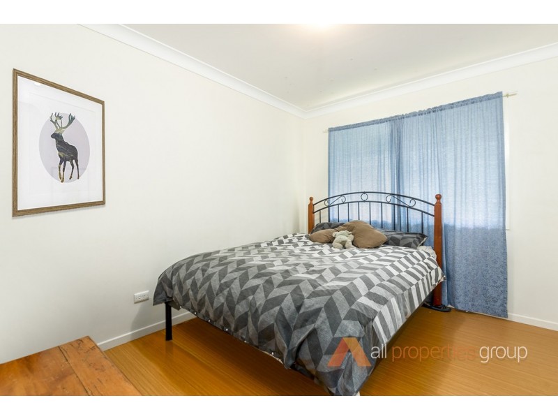 30 Alice Street, Kingston QLD 4114