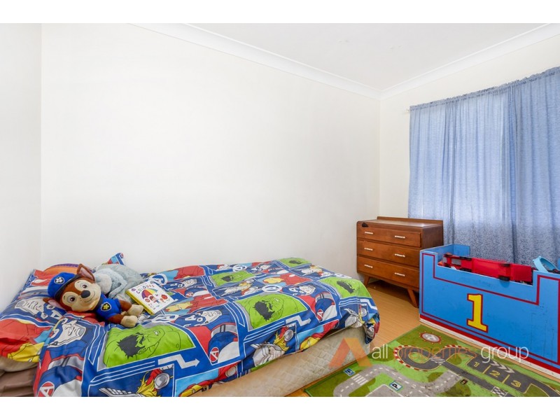 30 Alice Street, Kingston QLD 4114