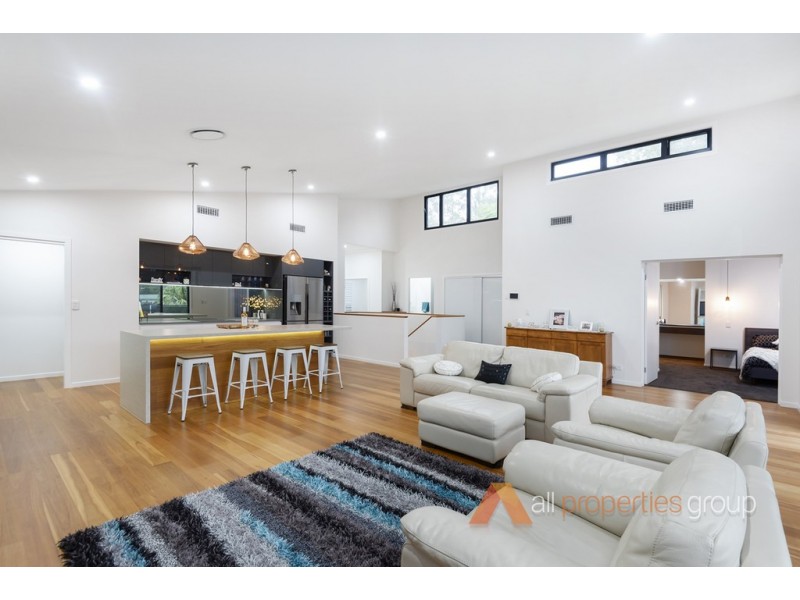 5 Ballan Court, Cornubia QLD 4130