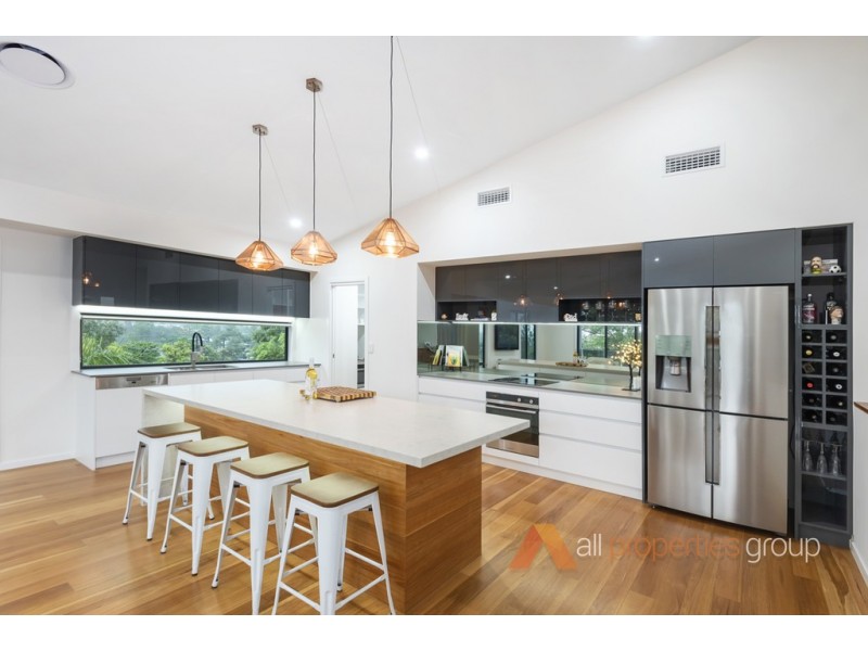 5 Ballan Court, Cornubia QLD 4130