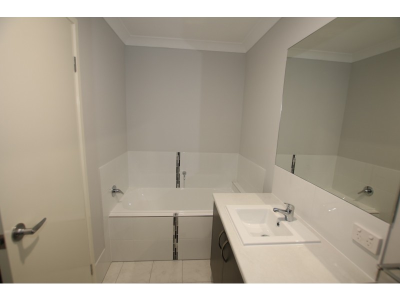 1/23 Ryrie Court, Park Ridge QLD 4125