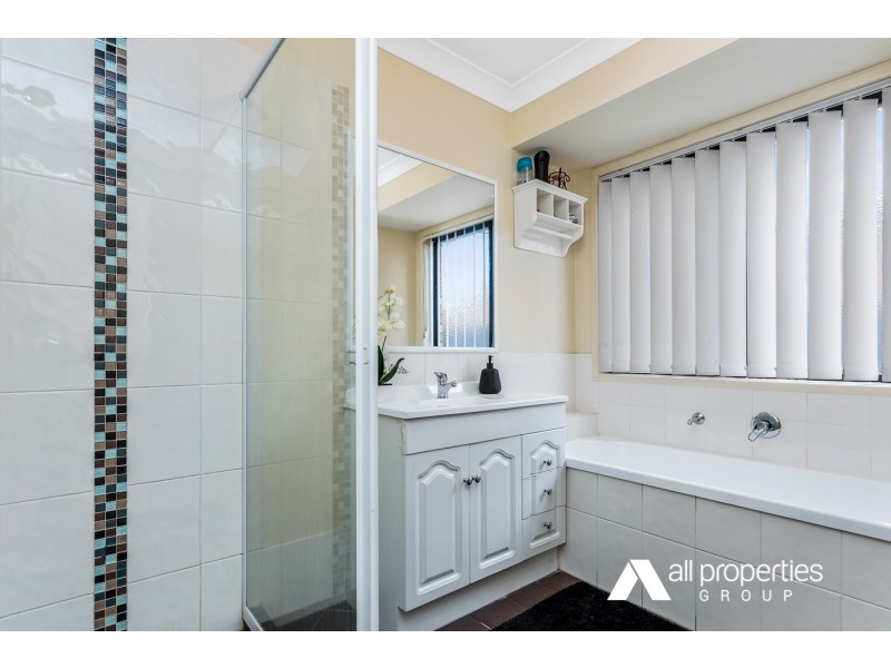 6 Adab Close, Boronia Heights QLD 4124