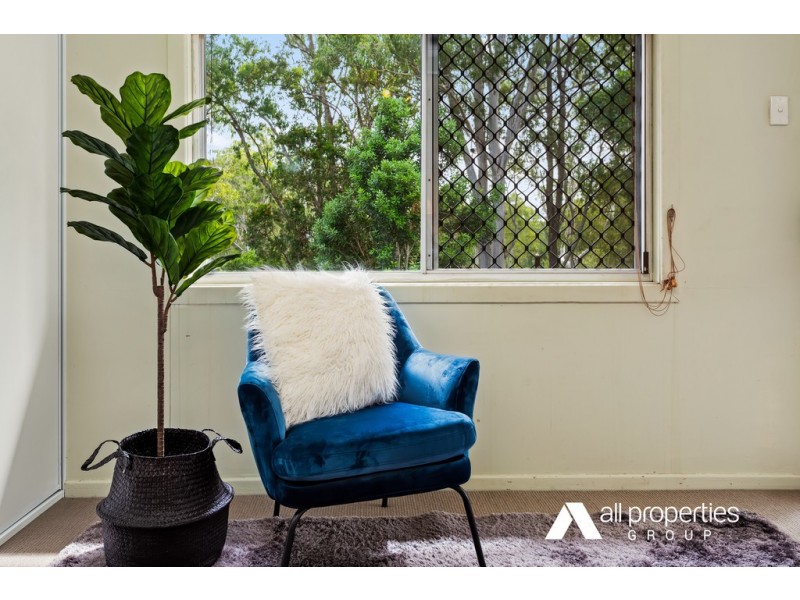 25 Leslie Parade, Slacks Creek QLD 4127