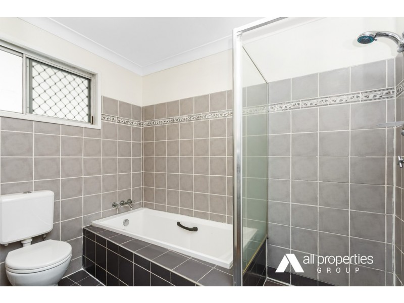 25 Leslie Parade, Slacks Creek QLD 4127