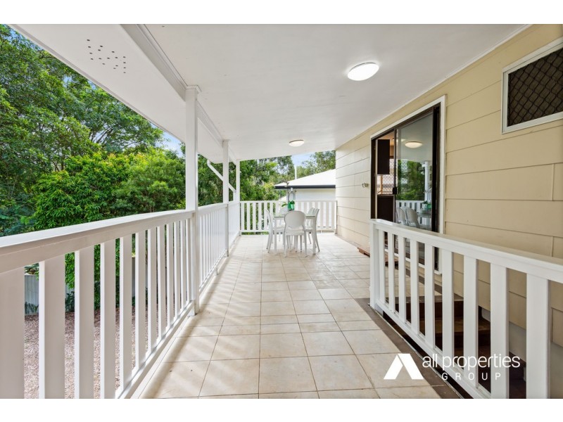 25 Leslie Parade, Slacks Creek QLD 4127