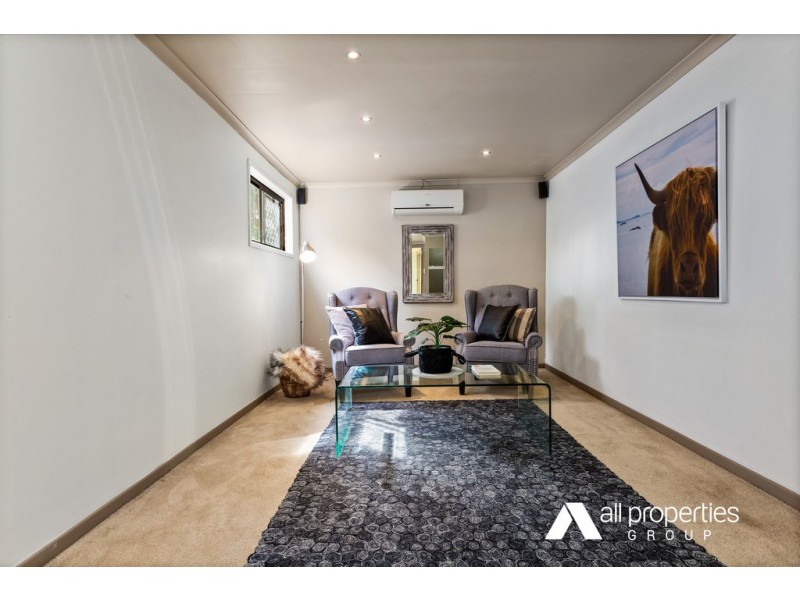 25 Leslie Parade, Slacks Creek QLD 4127