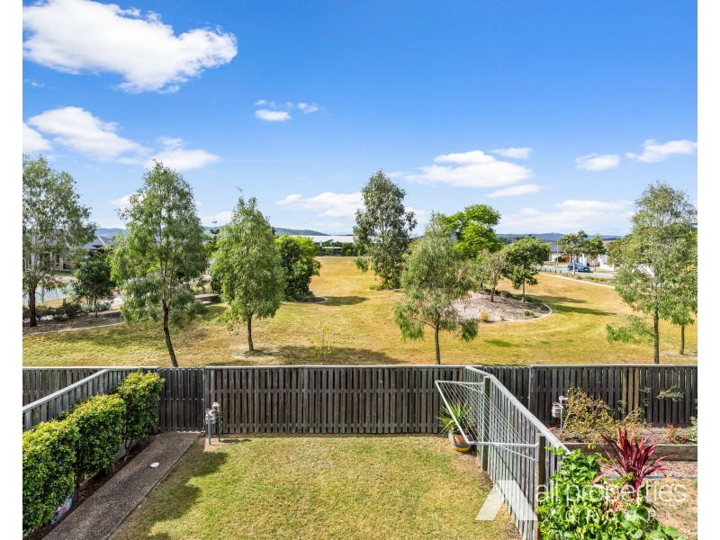 6 Peak Lane, Yarrabilba QLD 4207