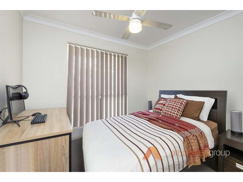 6 Kite Crescent, Eagleby QLD 4207