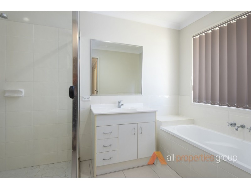 6 Kite Crescent, Eagleby QLD 4207