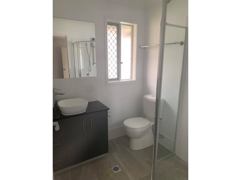 1/53 Booth Street, Redbank QLD 4301