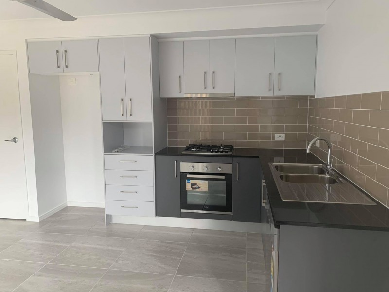 2/53 Booth Street, Redbank QLD 4301