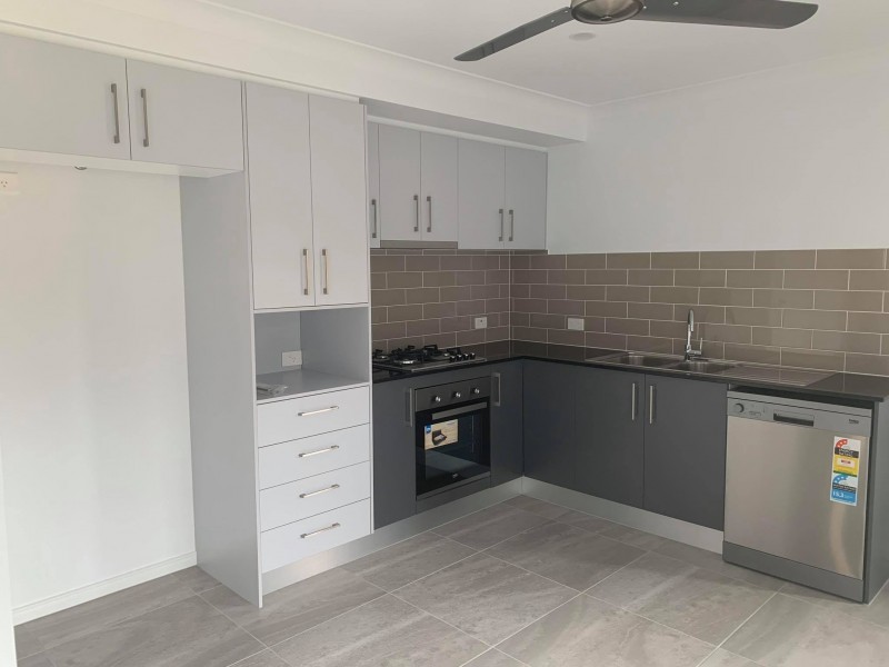 2/53 Booth Street, Redbank QLD 4301