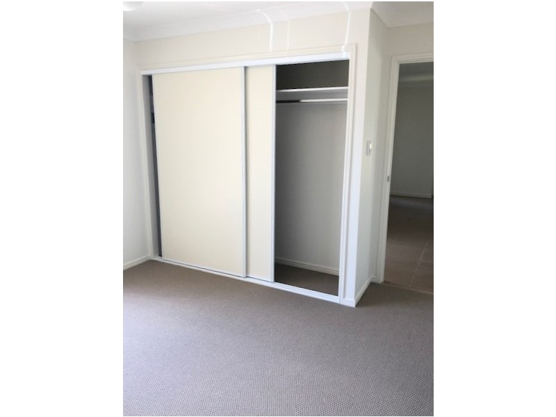 1/14A Spruce Street, Loganlea QLD 4131