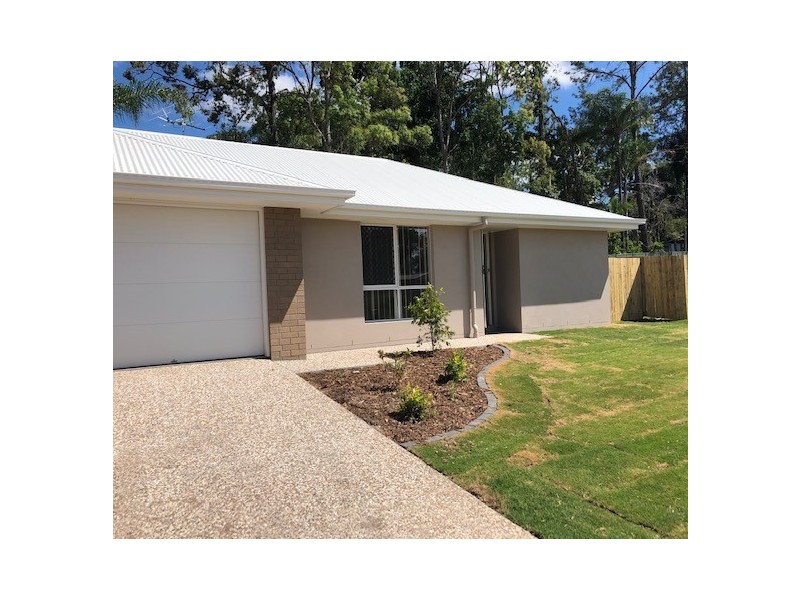 2/14A Spruce Street, Loganlea QLD 4131