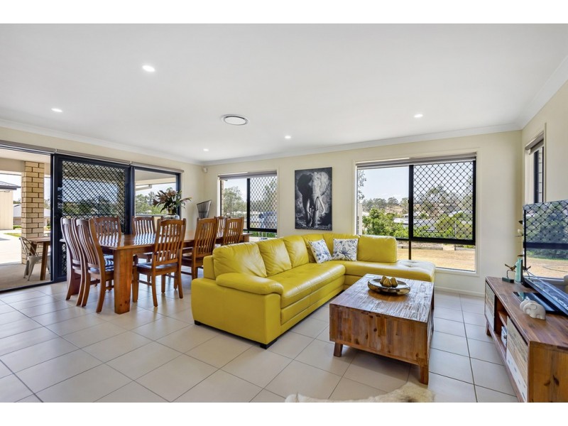 1 – 7 Panitz Drive, Jimboomba QLD 4280