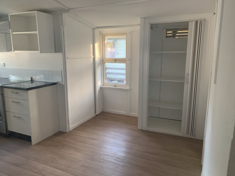 80 Woodford Street, One Mile QLD 4305