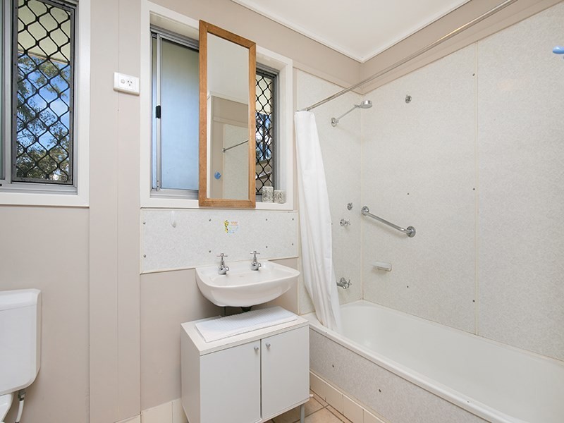 17 Jean Street, Loganlea QLD 4131