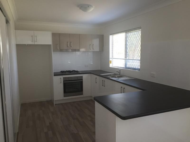 8A Dayana Street, Marsden QLD 4132