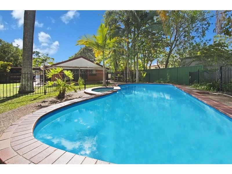 43 Blue Gum Drive, Marsden QLD 4132