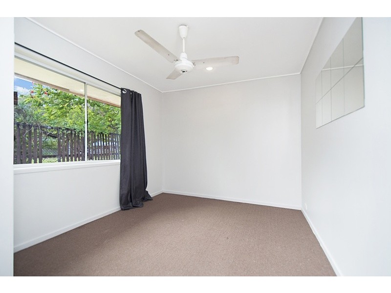 43 Blue Gum Drive, Marsden QLD 4132