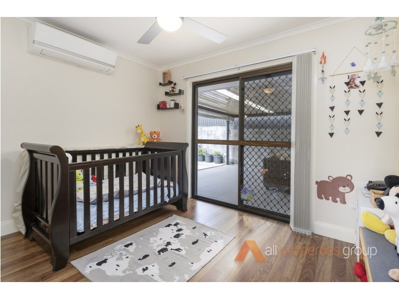 43 Blackthorn Crescent, Shailer Park QLD 4128