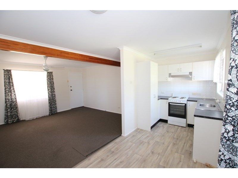 24 Blackbutt Street, Crestmead QLD 4132