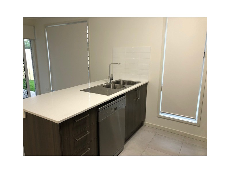 1/3 Mount Mitchell Street, Park Ridge QLD 4125