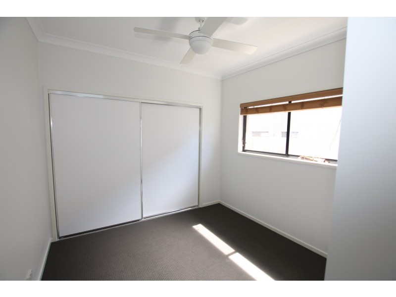 16 Conimbla Crescent, Waterford QLD 4133