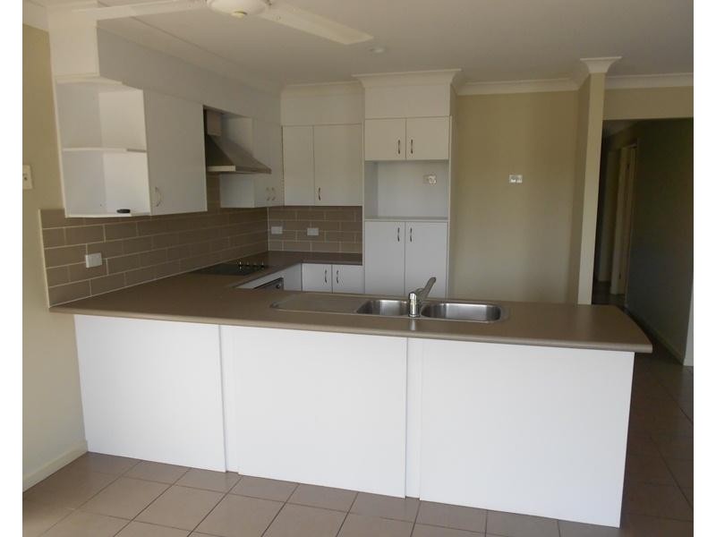 13 Pearse Street, Collingwood Park QLD 4301