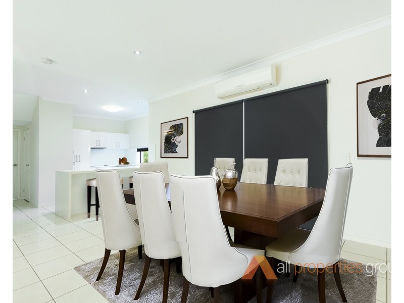 1/8 Rebecca Circuit, Eagleby QLD 4207