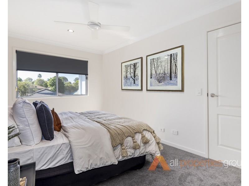 1/8 Rebecca Circuit, Eagleby QLD 4207
