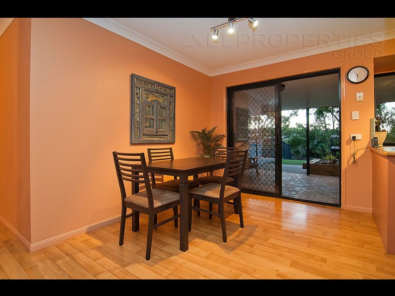 20 William Nixon Way, Edens Landing QLD 4207