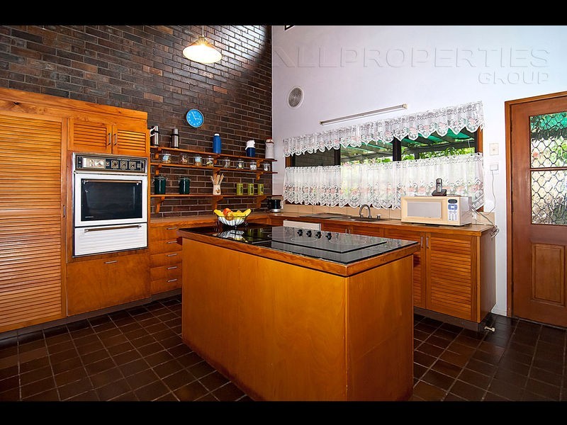 12 Maltaroo Court, Shailer Park QLD 4128