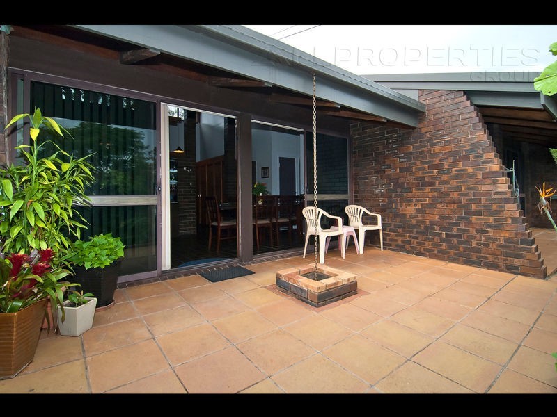 12 Maltaroo Court, Shailer Park QLD 4128