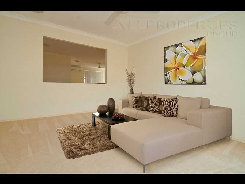 9/18 Ronald Street, Shailer Park QLD 4128