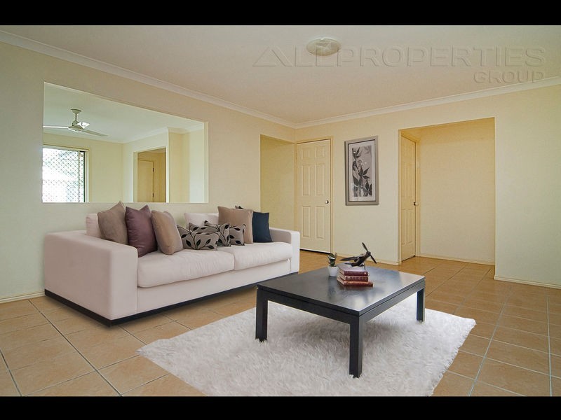 9/18 Ronald Street, Shailer Park QLD 4128