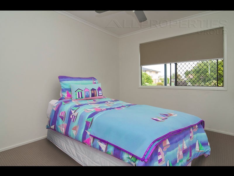 8 Terang Street, Shailer Park QLD 4128