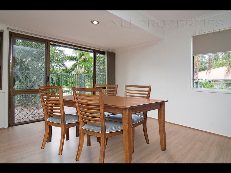 8 Terang Street, Shailer Park QLD 4128