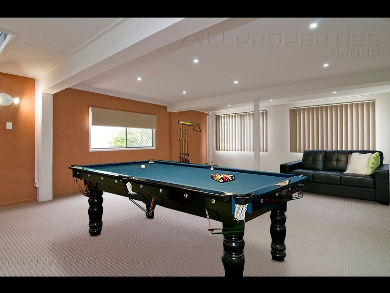 8 Terang Street, Shailer Park QLD 4128