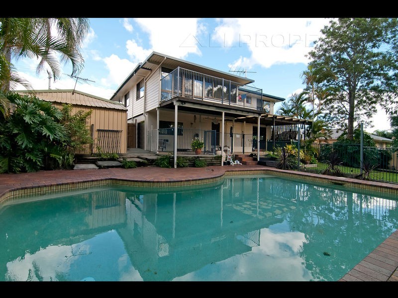 8 Terang Street, Shailer Park QLD 4128