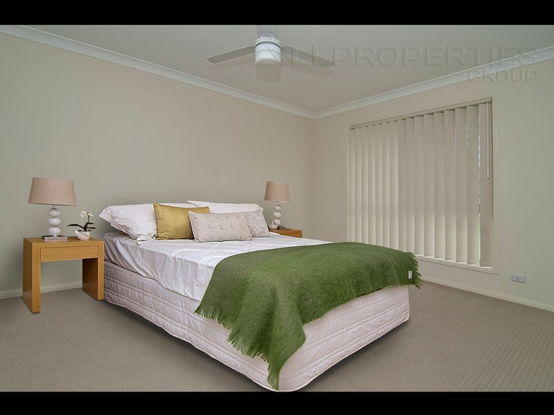 28B Spruce Street, Loganlea QLD 4131