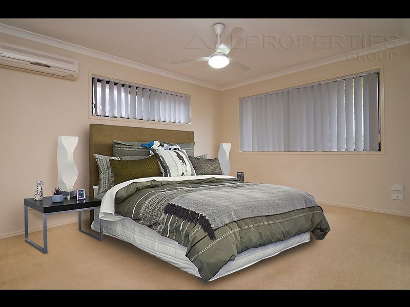 70/25 Buckingham Place, Eight Mile Plains QLD 4113