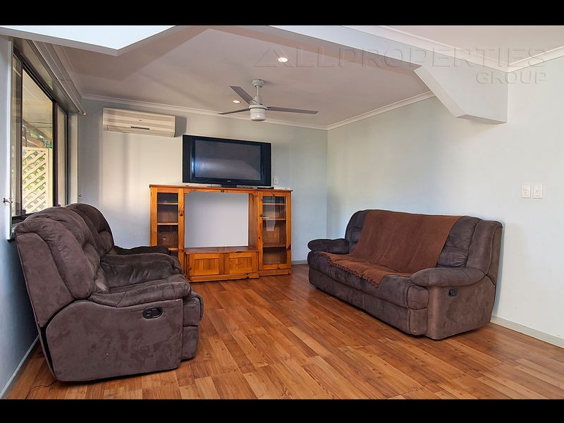 1 Celosia Street, Daisy Hill QLD 4127