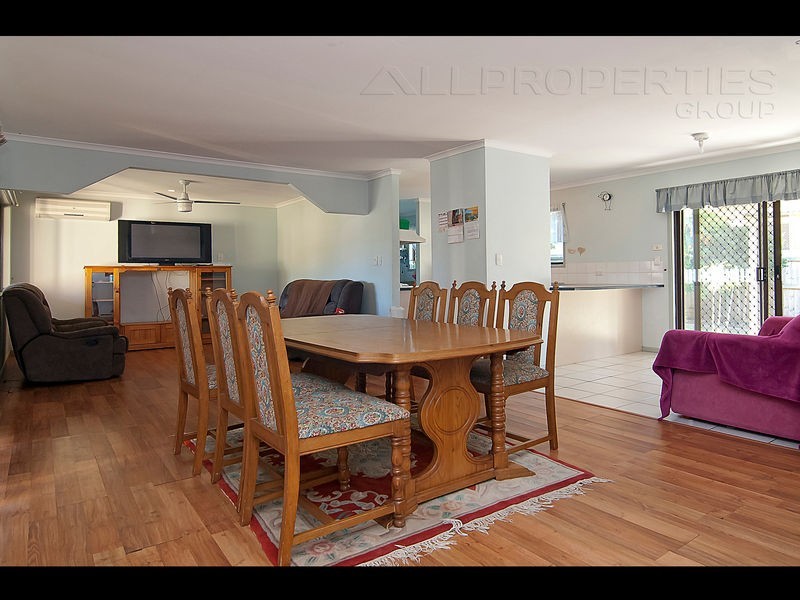1 Celosia Street, Daisy Hill QLD 4127