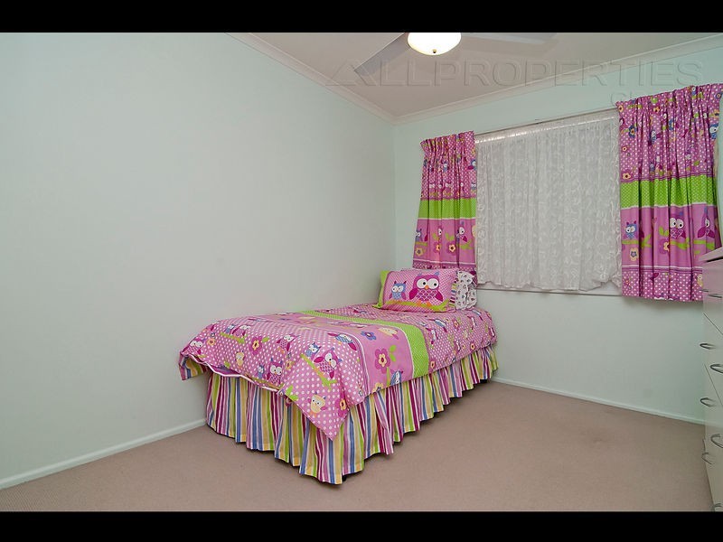 14 Nerine Street, Kingston QLD 4114