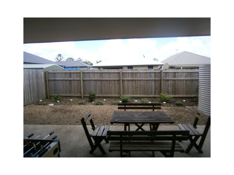 22 Kennilworth Crescent, Waterford QLD 4133