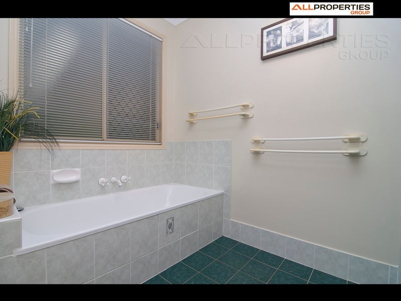 7 Jasmine Place, Beenleigh QLD 4207