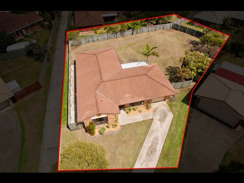 15 Marang Court, Tanah Merah QLD 4128