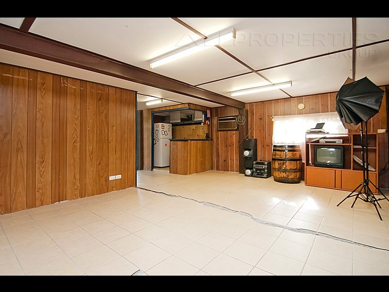 13 Barrack Street, Loganholme QLD 4129
